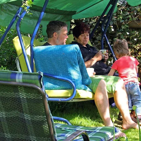 Apartment Ferienwohnung Waldstraße Mit Garten - Nur 50 Meter Vom Wald Entfernt Waldsassen